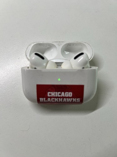 Apple AirPods Pro 1st Generation - Photo 2 sur 3