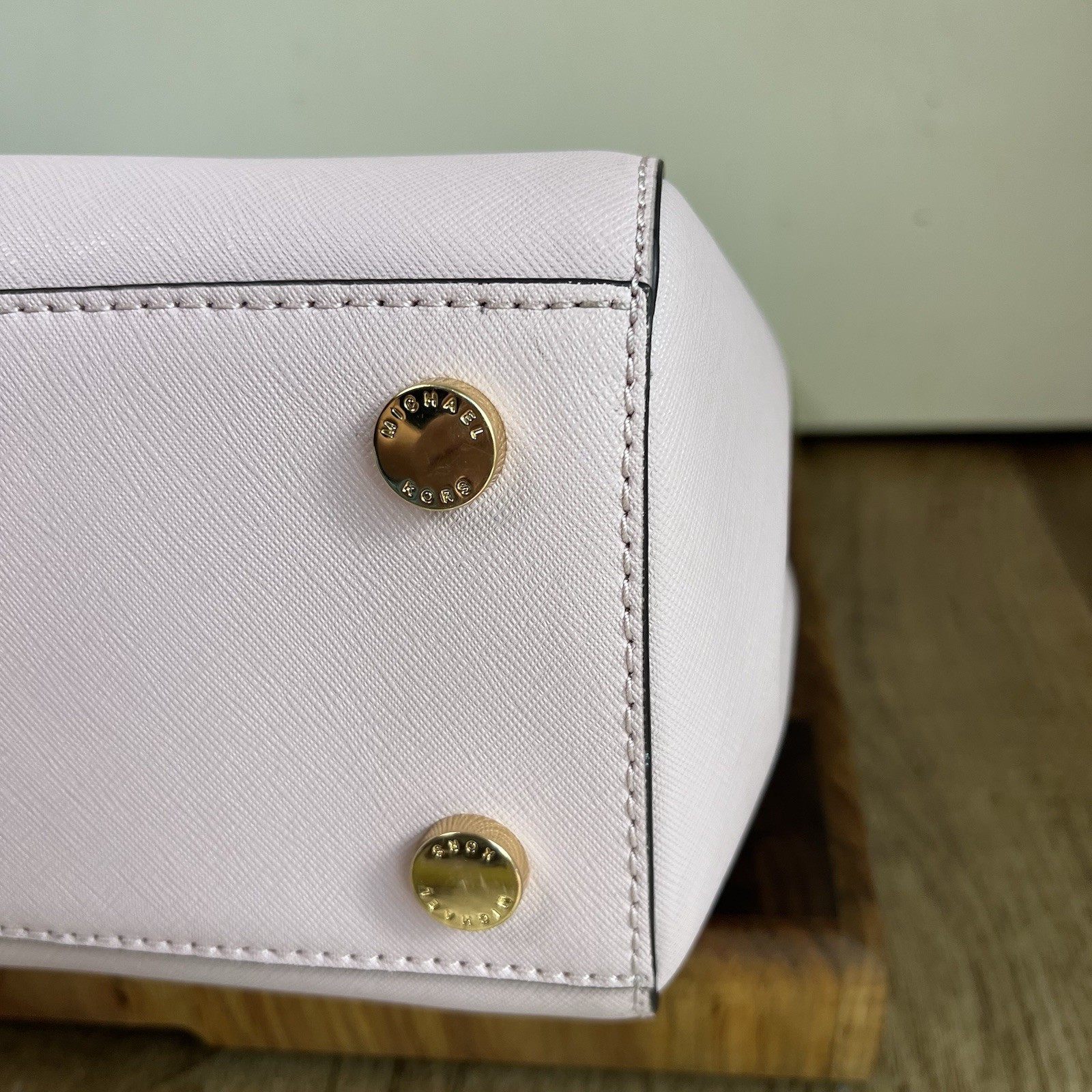 Michael Kors Kellen Medium Satchel Crossbody Bag Blossom Saffiano Leather NEW thumbnail 14