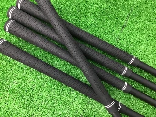 Mizuno JPX 923 Forged Iron Set 6-9,Pw 5pc Flex Regular Travil IRON 85 Graphite - Image 4 of 4