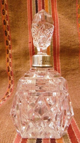 Antique Art Deco Sterling silver and cut crystal perfume bottle - Picture 5 of 12