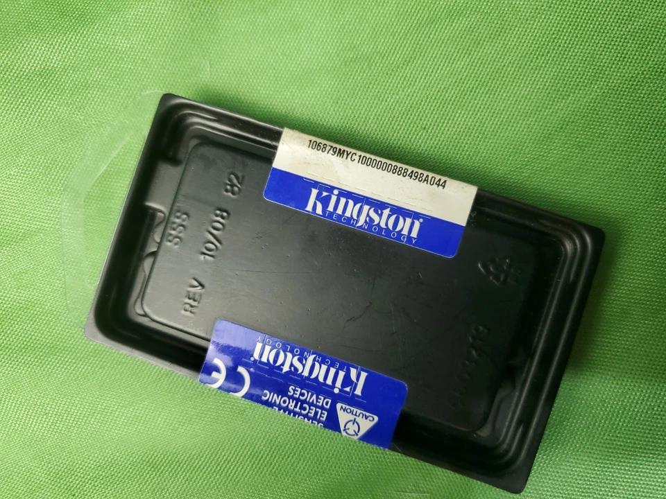 Kingston KTH - ZD8000B/2GB New In Box P/N EM995A SODIMM DDR2 200PIN PC2-5300 - Image 4 of 4