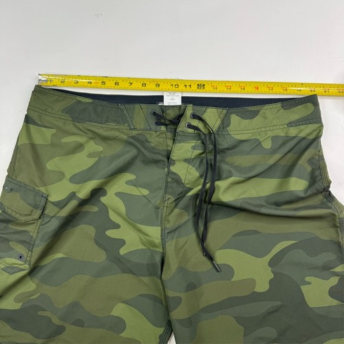 Oakley Herren 40x11 grün Camouflage 100% Polyester Kordelzug Boardshorts - Bild 7 von 9