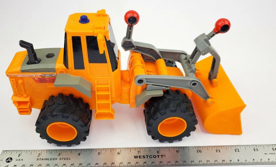 Cargador frontal Matchbox MBX 2008 plástico con construcción de cubo Foto 4 de 4