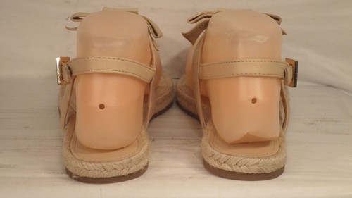 Louise et Cie "Adrean" Oat Beige Leather Bow Detail Thong Sandal Size 7 M - Picture 5 of 7