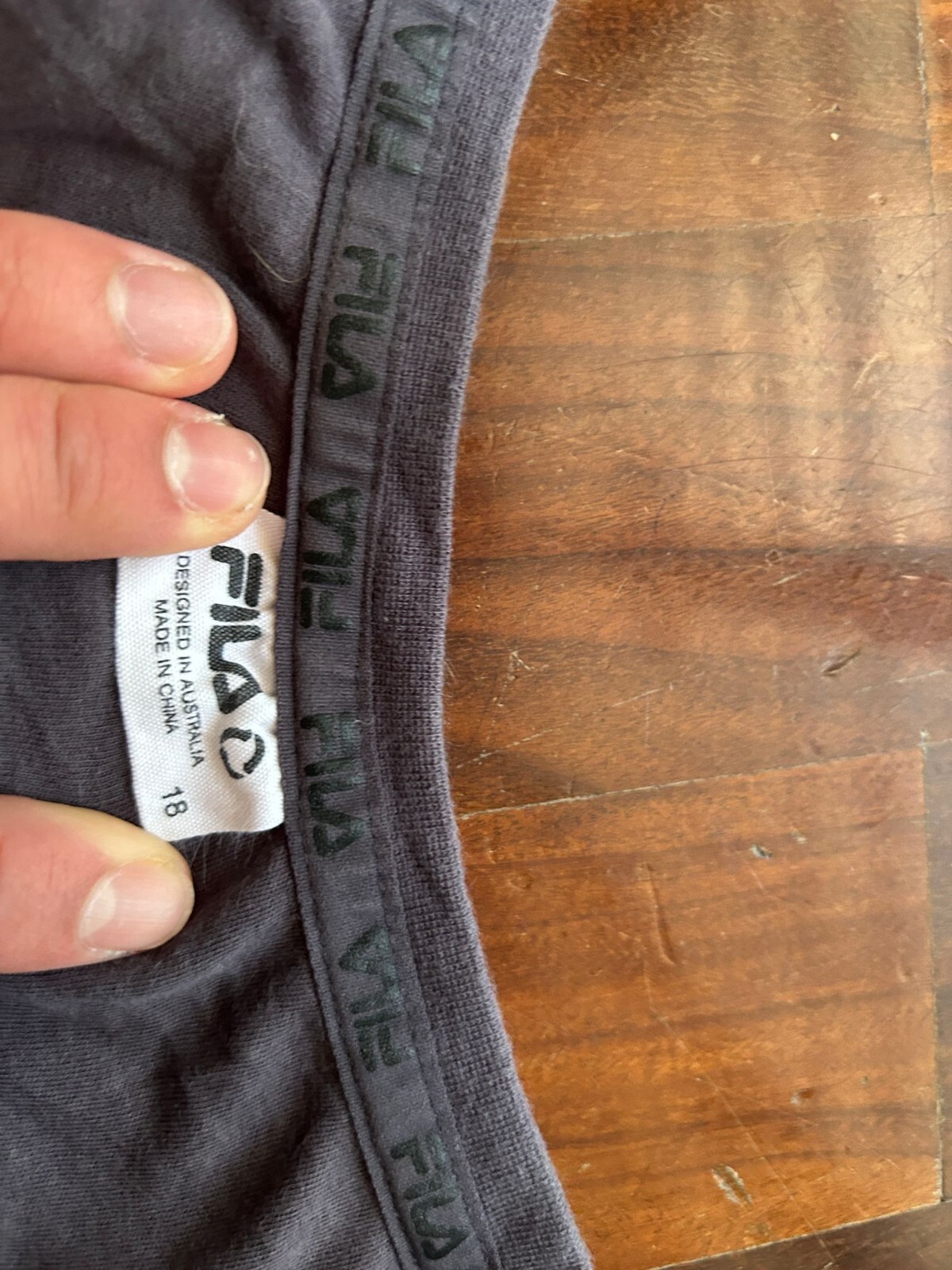 MAGLIA FILA GRIGIA CON RICAMO TAGLIA 18