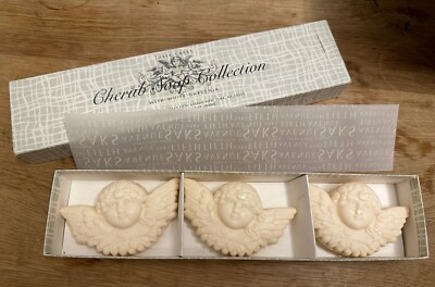 Vintage White Gardenia by Saks Fifth Avenue Seifenset - 255gr