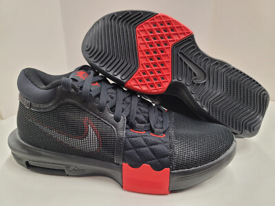 NIB Mens Nike Lebron Witness VIII Black White University Red