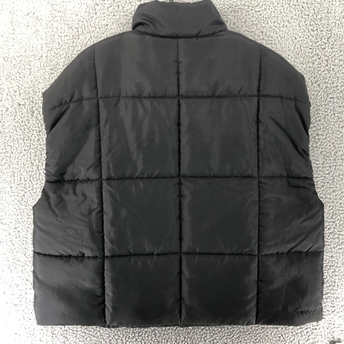 Nike Sportswear Black Puffer Vest Therma-Fit Oversized Nike Sportswear Black Puffer Vest Therma-Fit Oversized