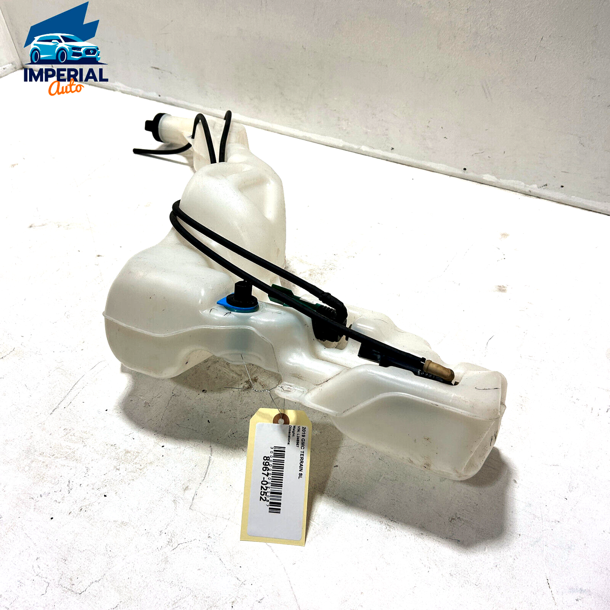 ASSURAN 旧Foamy Wash 2018-23 GMC TERRAIN WINDSHIELD WASHER RESERVOIR TANK w PUMP