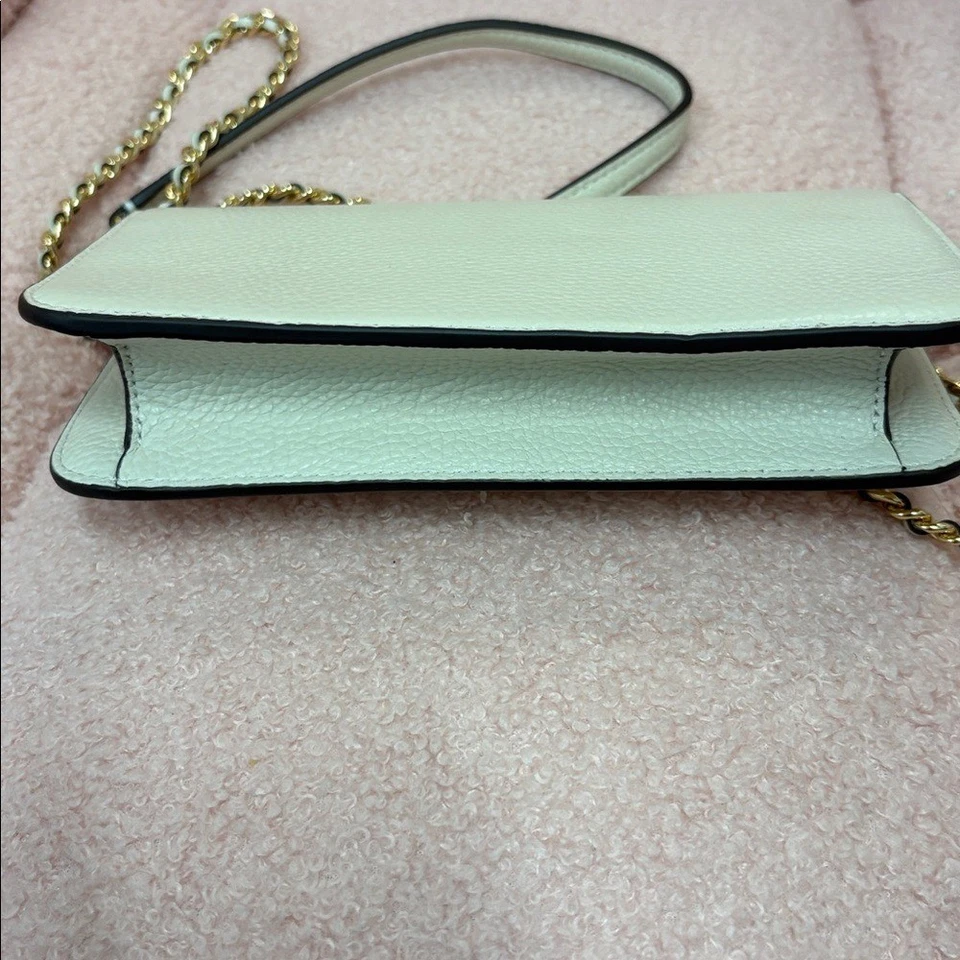Bandolera Tory Burch marfil con cadena dorada Foto 3 de 4