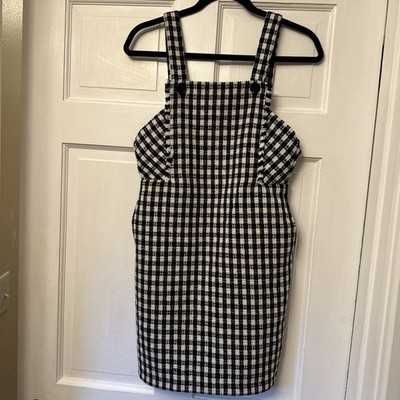 Francesca's Black and White Sleeveless Dress Size XS Overall 90 s Style Pockets!