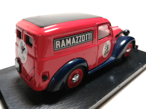 BRUMM Fiat 1100E furgone 1950 pubblicitario RAMAZZOTTI sc. 1:43 - Foto 4 di 4