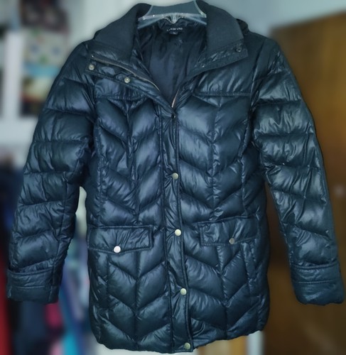 Lands End Quilted Down Coat Sz. L with detachable hood, detachable furry trim.
