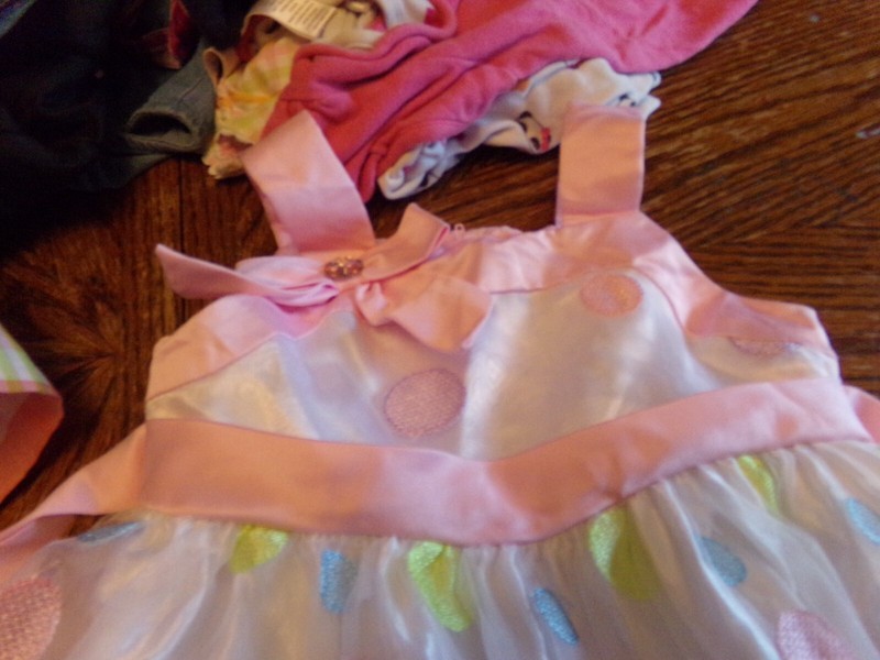 +*GIRLS  NANNETTE PARTY..NATURAL PAGEANT DRESS SIZE 5 i  1033