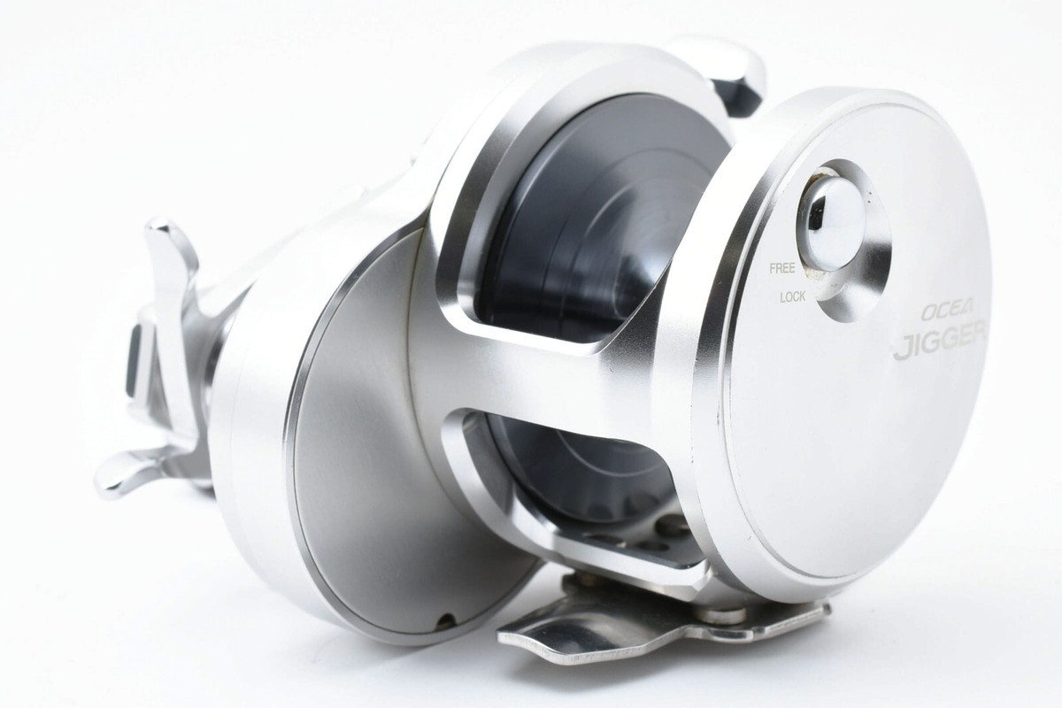 Shimano 17 Ocea Jigger 2000NRPG Jigging Reel Excellent+++