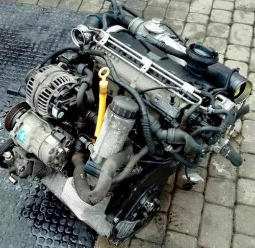 MOTOR VOLKSWAGEN 1.9 TDI ARL BORA GOLF SEAT TOLEDO LEON 57TKm UNKOMPLETT - Bild 1 von 3