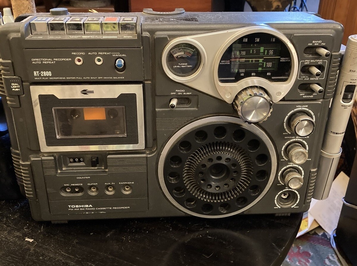 TOSHIBA ACTAS 2800 ラジオ・カセットレコーダー 東芝 RT-2800 – 生録ファンを狙い撃ち | 【昭和レトロ