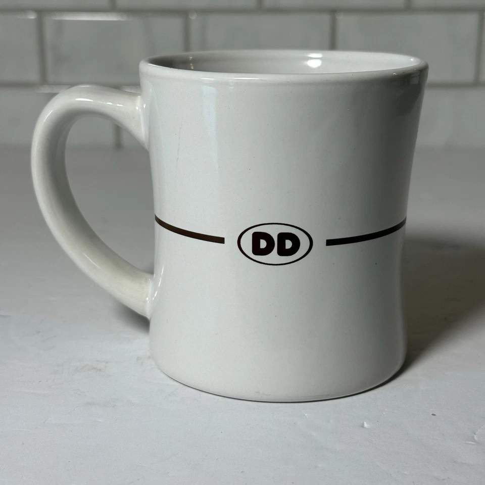 Taza de comedor Dunkin’ Donuts logotipo DD artículos de restaurante calidad 2011 taza de café taza Foto 3 de 4
