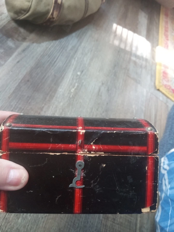 Baúl de muñecas antiguo para muñecas francesas o alemanas Foto 3 de 4