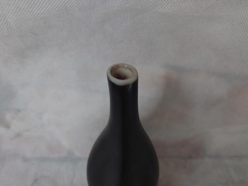 Black Ceramic Bud Vase - Picture 3 of 5