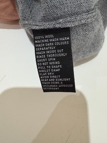 SUÉTER DE LANA MERINO GREG NORMAN - XL - TRUMP Escocia LOGO NUEVO Gris - Imagen 7 de 8