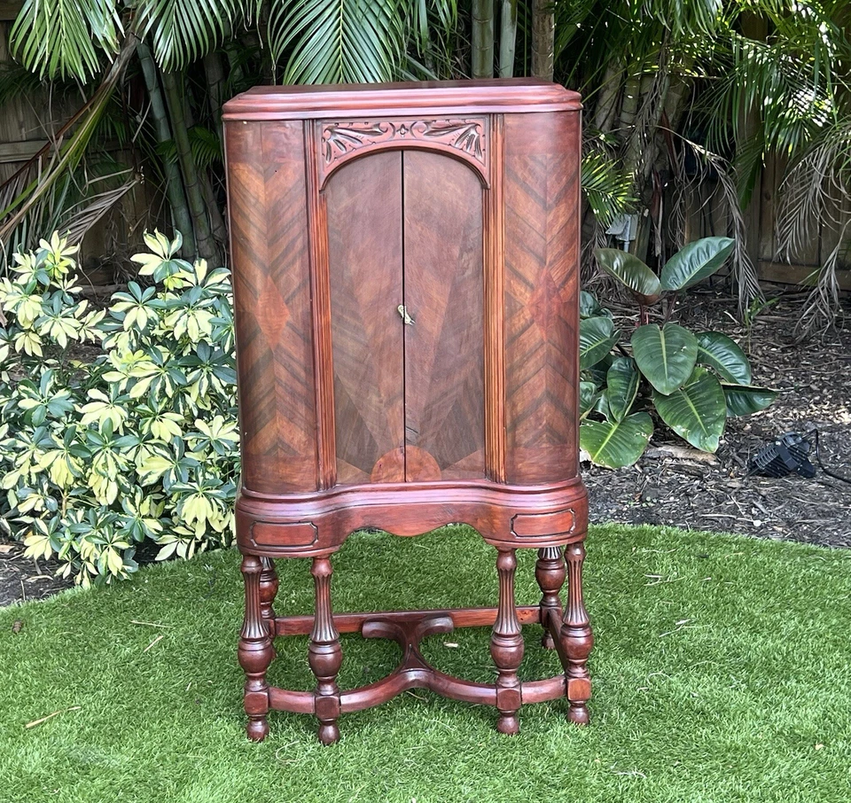 Armario de almacenamiento y joyería Art Deco de 1930 - Radio vintage reutilizada Foto 2 de 4