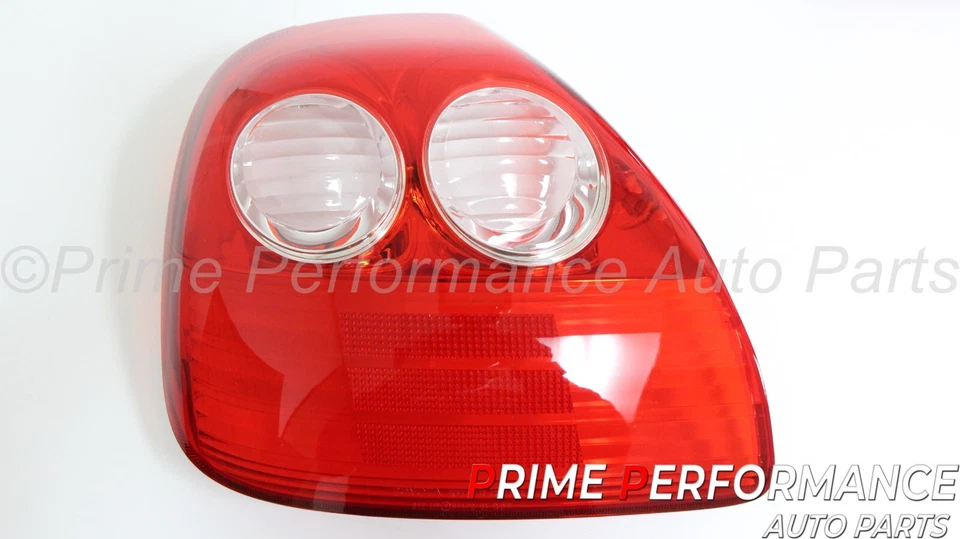 Toyota MR2 Spyder 2003-2005 Genuine Tail Light Lens Set 81551-17190 81561-17230 - Image 2 of 4