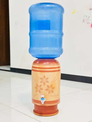 Handmade clay water pot with expanded capacity (~28 Ltr) Pure Sri Lankan Product