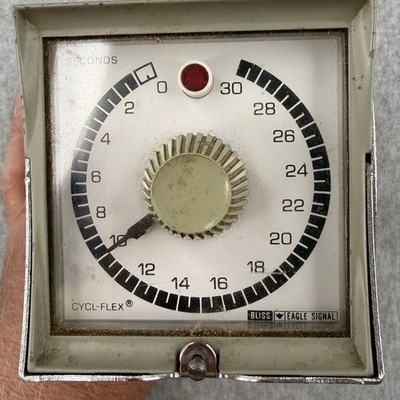 Vintage Bliss Eagle Signal Cycl-Flex HP56A6 Industrial Timer 0-30 Seconds 12 Pin