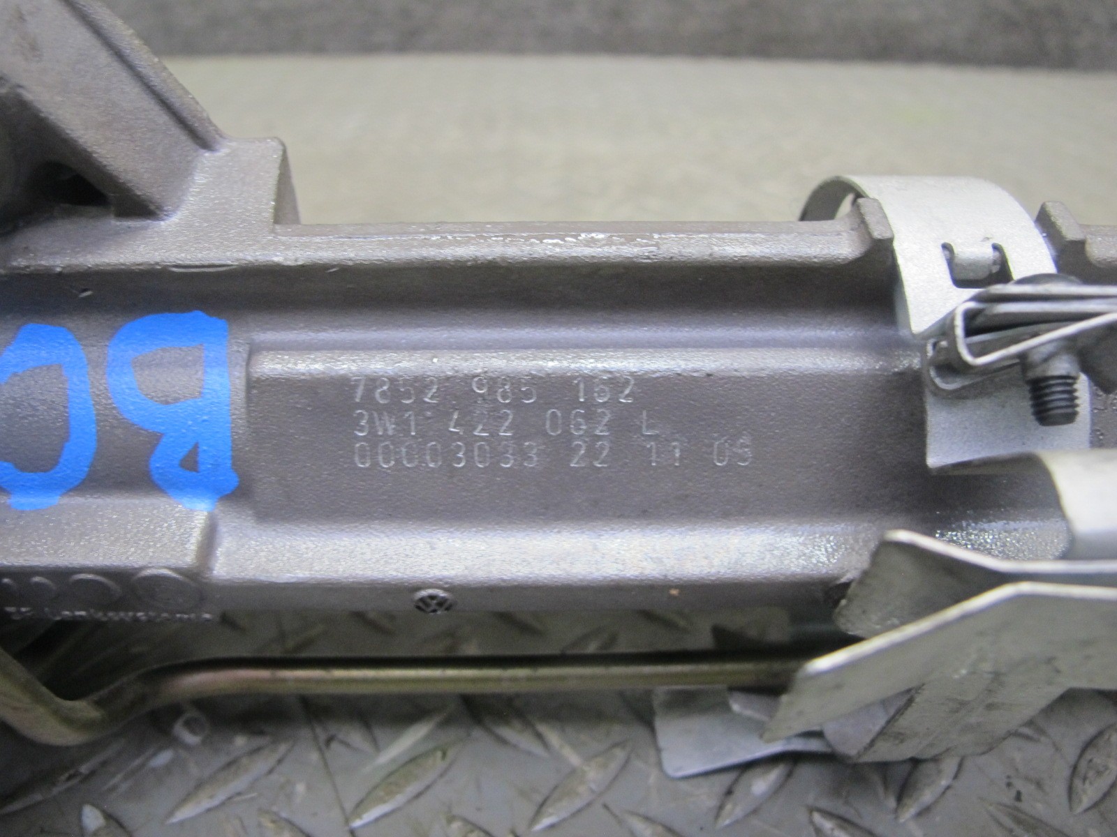 2006-2012 BENTLEY FLYING SPUR POWER STEERING RACK & PINION GEAR ASSEMBLY