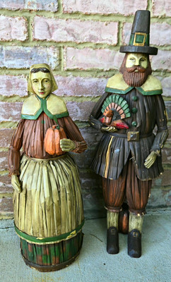 Vintage 1990s Midwest of Cannon Falls Large Corn Husk Pilgrim Couple 25 