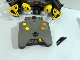 LEGO Bionicle: Rahi: Manas 8539 (2001). Very rare. Retired.