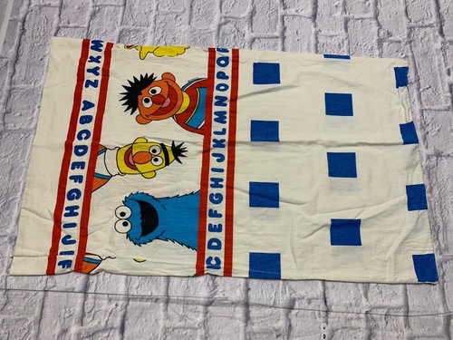Vintage Pillowcase Lot Kids Sesame Street Crayons - Picture 4 of 9