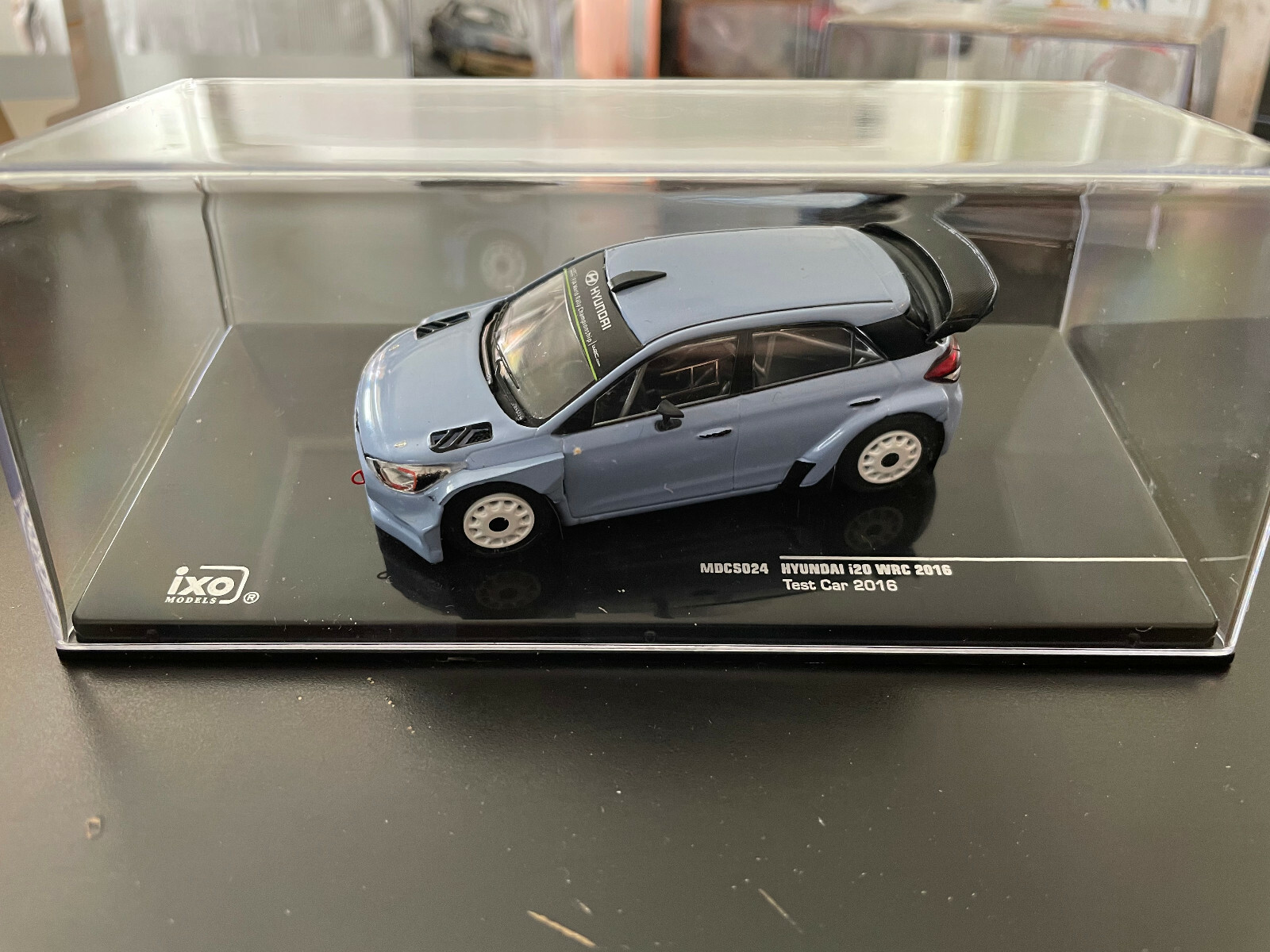 Picture 4 of 5