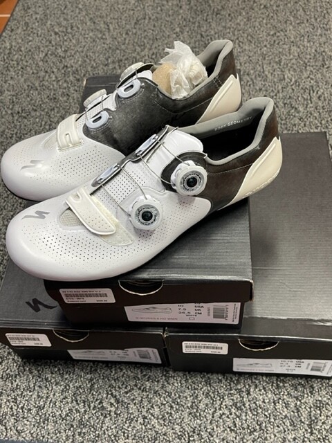 NEW IN BOX Specialized S-Works 6 Women's Road Shoe White 43 NEW IN BOX Specialized S-Works 6 Women's Road Shoe White 43