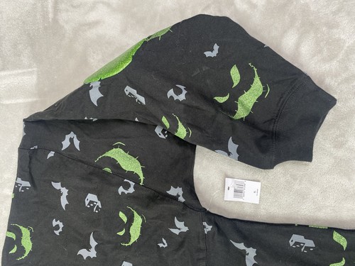NWT Disney Parks Nightmare Before Christmas Oogie Boogie Sweater Men’s XL RARE - Picture 8 of 13