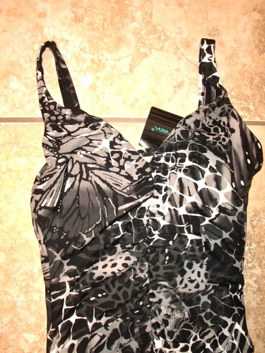 NWT$39.99"AQUA GREEN"Animal Prints One-Piece Tankini Top Swimsuit size 4/6 CUTE - Picture 3 of 8