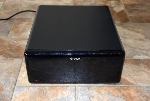 Data Robotics Drobo DroboElite DREL 1-A 8 Bay Storage Array (No Drives)