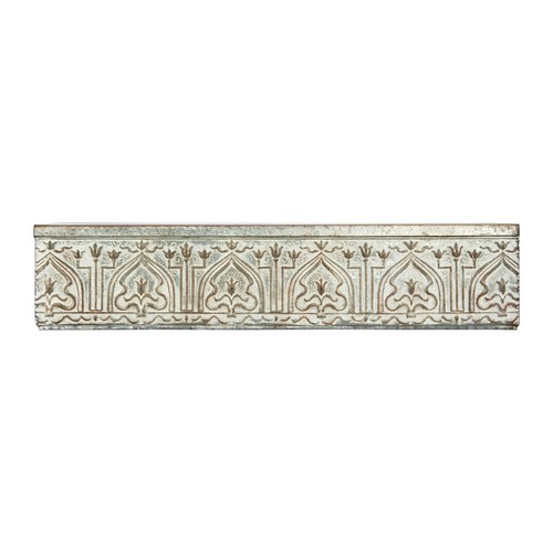 NiB Chateau White and Grey Decorative Metal Wall Shelf By 3R Studio $180 FLA50 - Picture 1 of 6