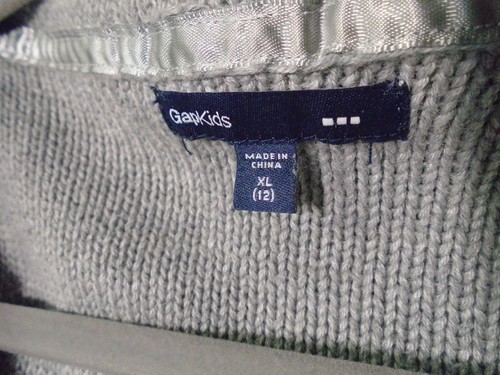 GAP Kids Size 12 Gray 60% Cot/40%Acry Sweater/Coat/Vest - Long with Sht Sleeves - Picture 5 of 10