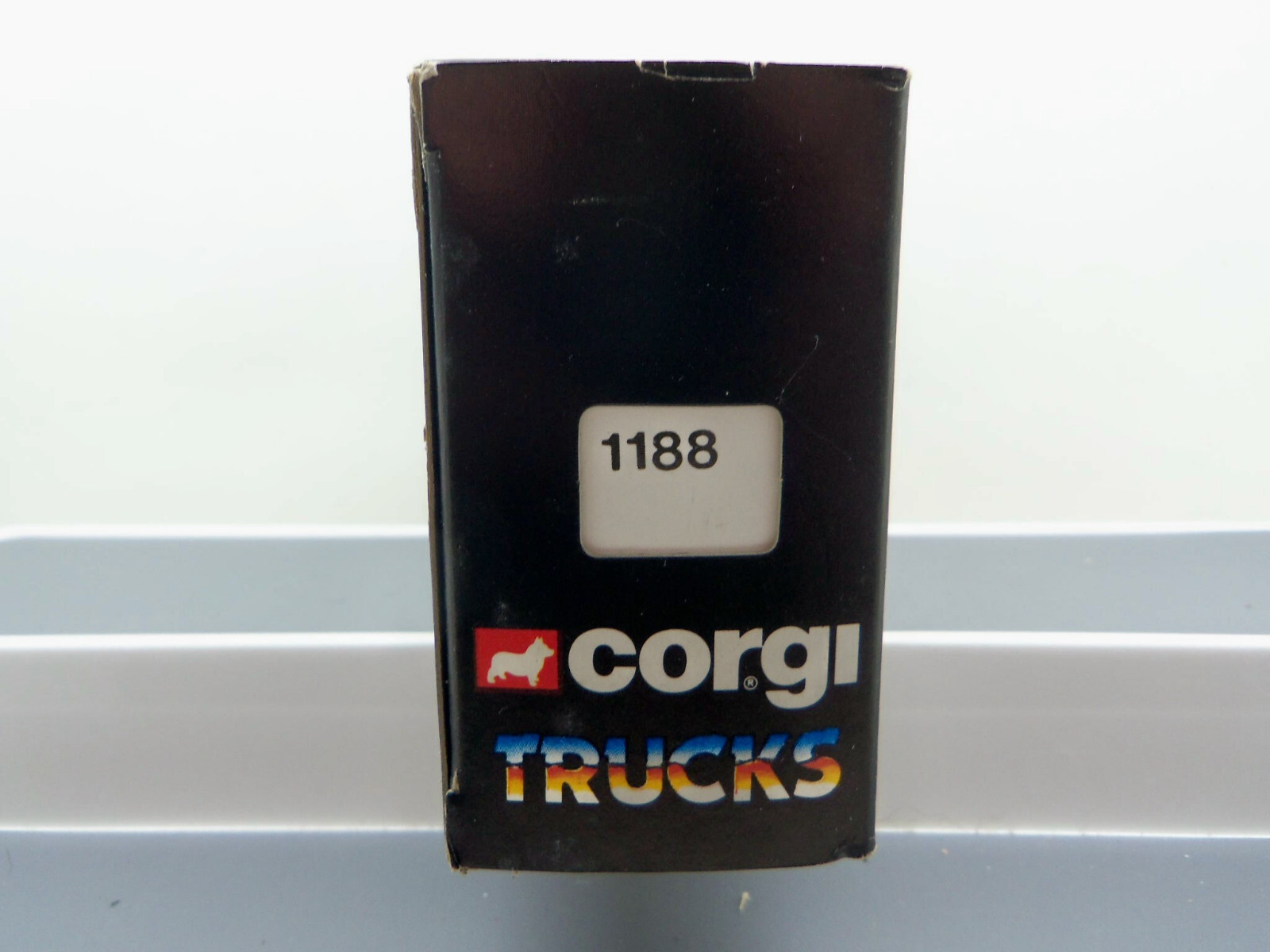 CORGI TRUCKS 1188 SCANIA TRACTOR UNIT AND BOX TRAILER ROYAL MAIL - MINT BOXED - Picture 3 of 3