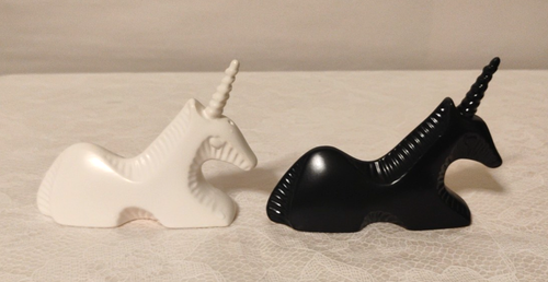 Neu Offene Box Jonathan Adler Einhorn Salz & Pfefferstreuer Set Schwarz & Weiß - Bild 6 von 13