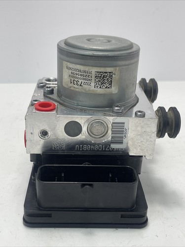 2014 - 2016 Chevrolet Impala ABS Antilock brake pump module OEM 23227331 - Picture 2 of 9