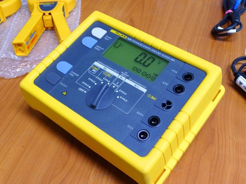 FLUKE 1625 ADVANCED EARTH/GROUND TESTER GEO - Picture 4 of 13