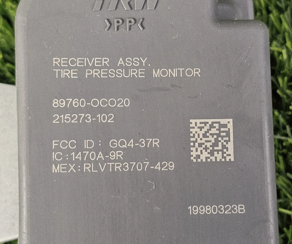 2007-2017 Toyota TUNDRA Tire Pressure Monitoring System module TPMS 89760-0C020 - Image 2 of 4