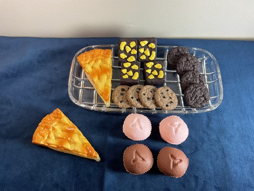 Realistic Pretend Play Food Cookies, pie, Brownies, Muffins Pastries Dessert - Picture 10 of 10