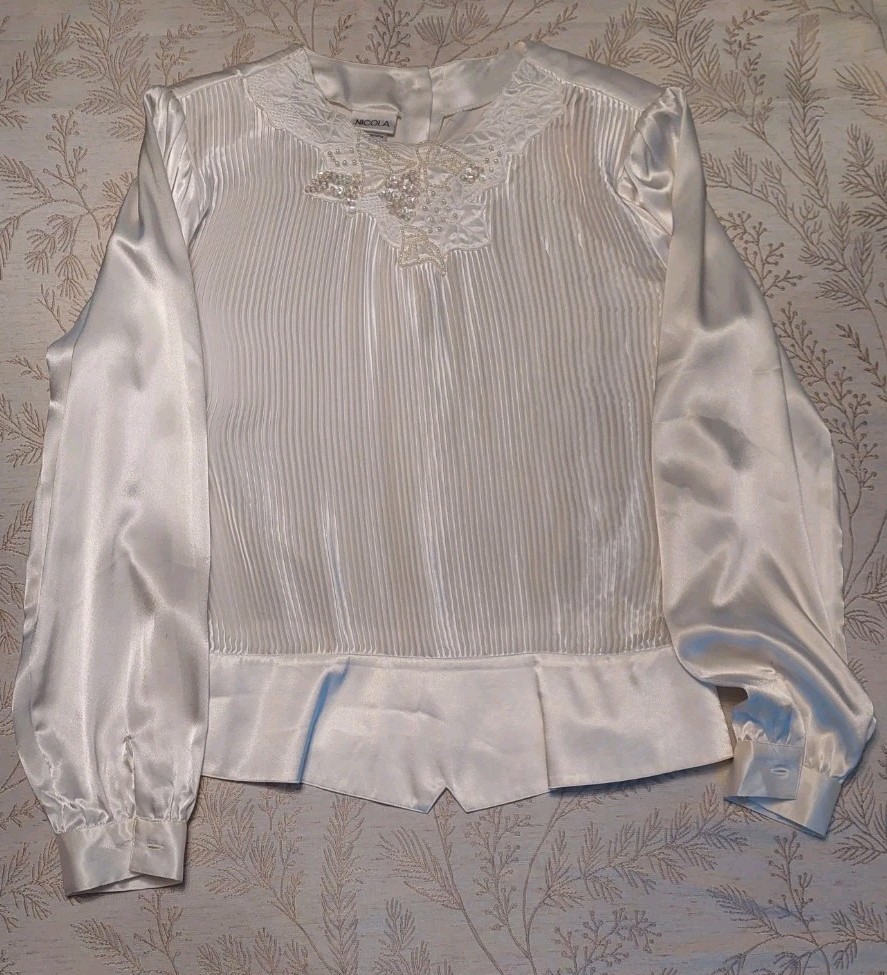 Picture 1 of 20