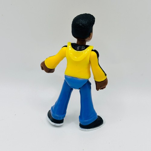 Jurassic World Camp Cretaceous Yaz Toy Figure – Universal Amblin – 3” Action Fig - Picture 3 of 4