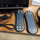 9" / 10.1" HD Digital TFT Screen thin Design With Two Remotes And Head Phones — photo 4