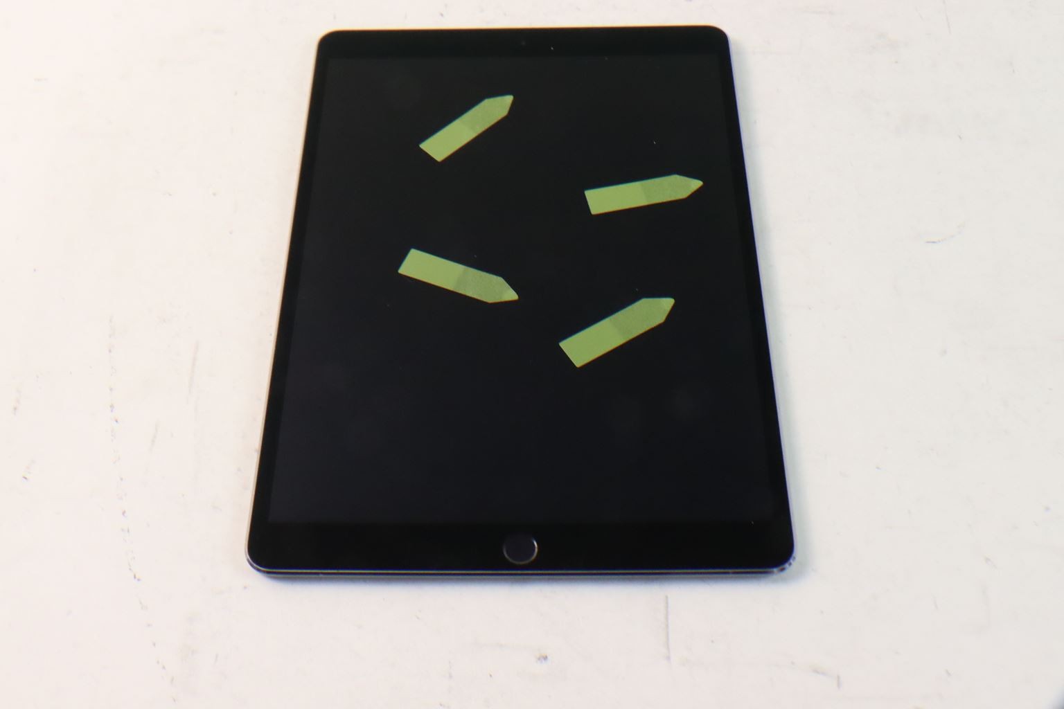 APPLE IPAD PRO MQDT2LL/A | 10.5" | 64GB | WI-FI | SPACE GRAY